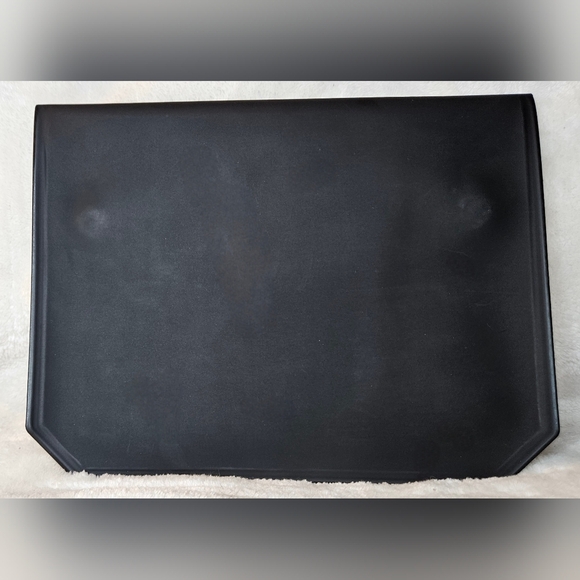 LOUIS VUITTON Silicone Swimsuit Organizer Travel Pouch Black mens womens Unisex - Picture 7 of 11